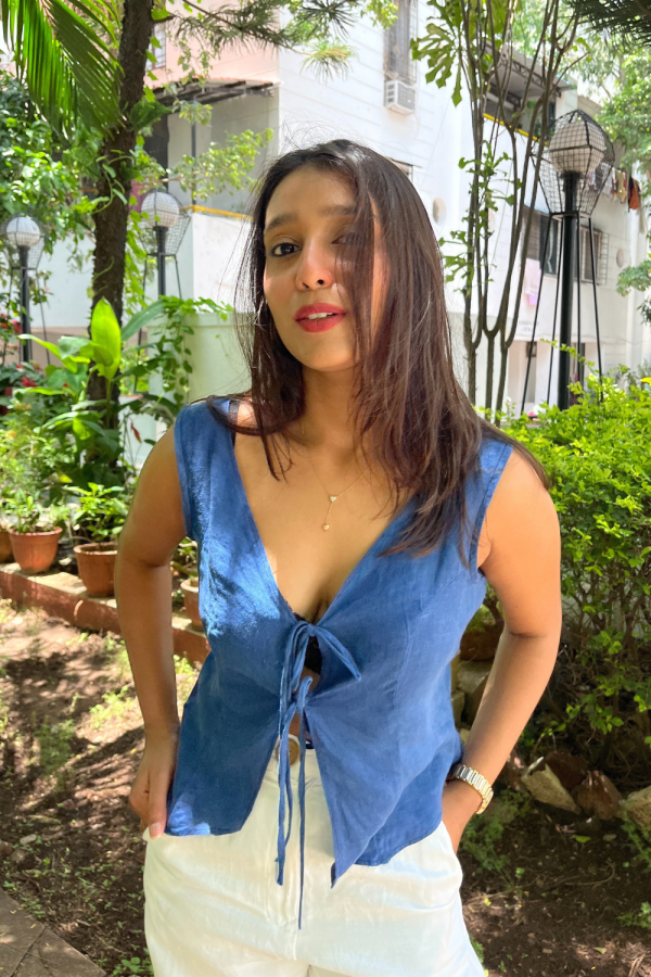 Blue Kiss Tie Up Top - 图片 3
