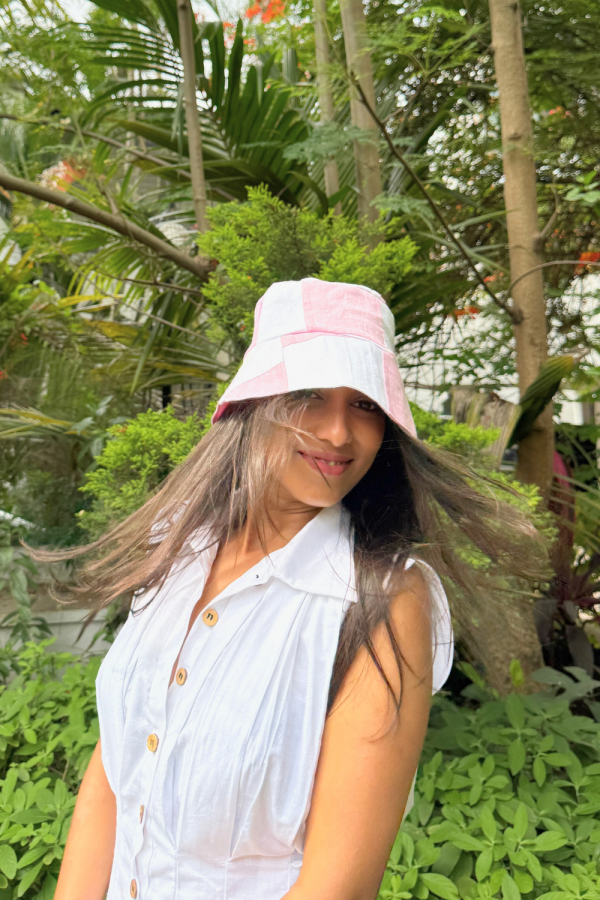 Pink and White Bucket Hat - 图片 4
