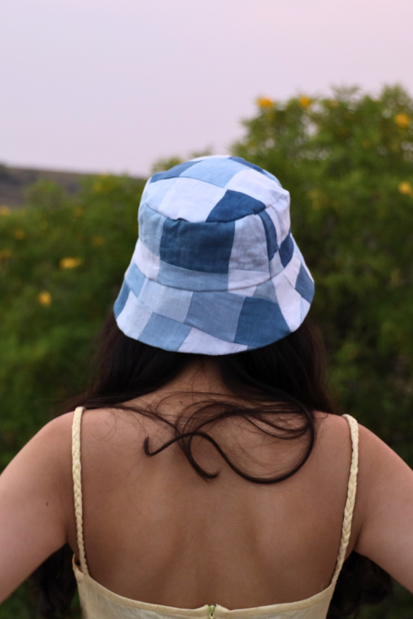 Blue and White Bucket Hat - 图片 3